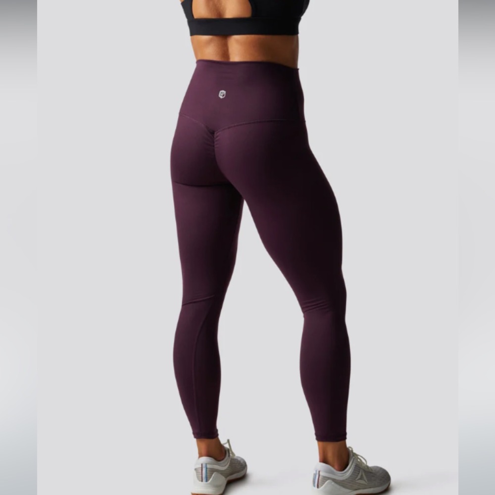 Born Primitive Lift Yourself Up 7/8 Leggings (Plum) Small